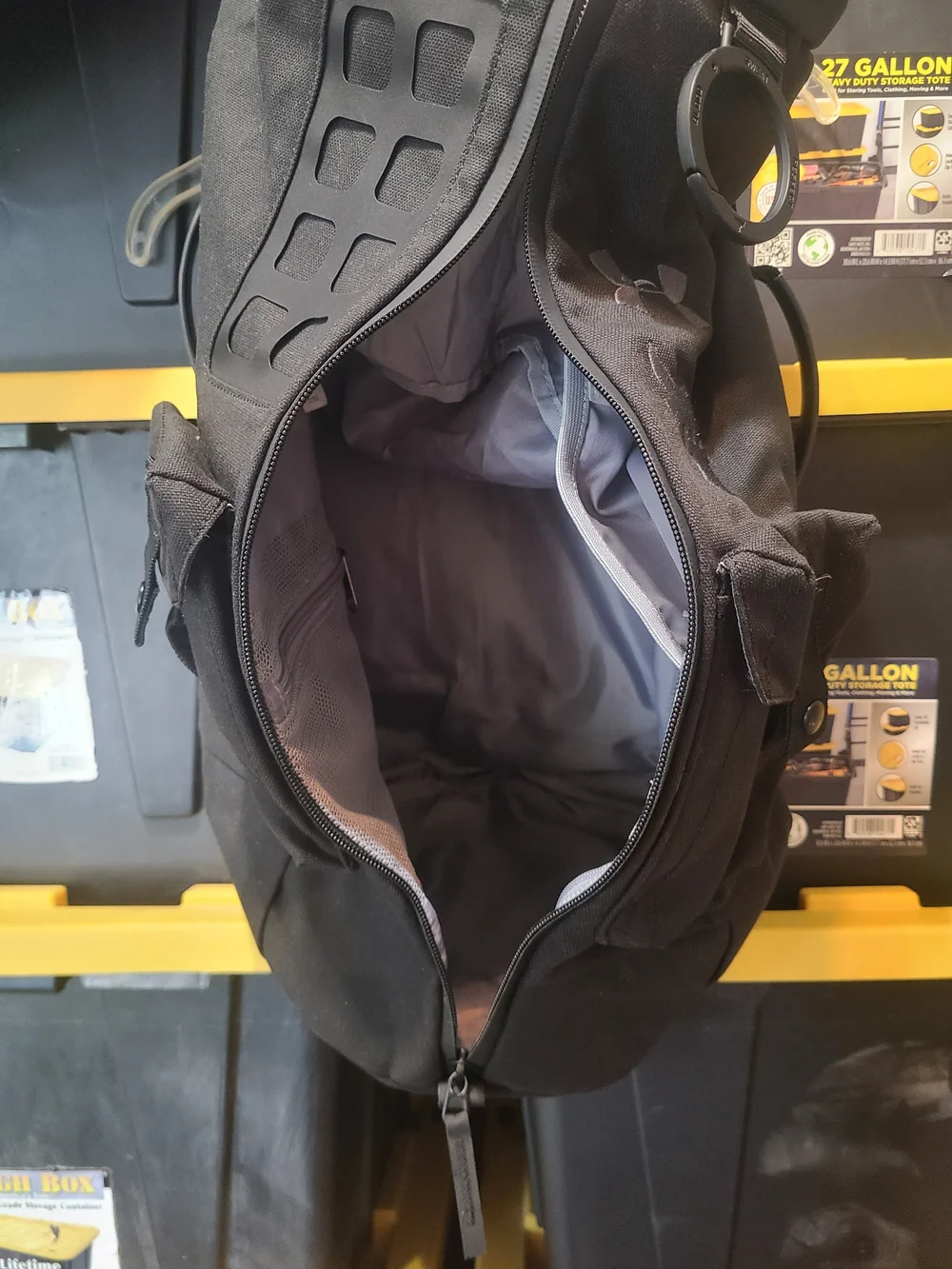 Under Armour Project Rock 60 Bag Black Duffel Bag Backpack - Men's